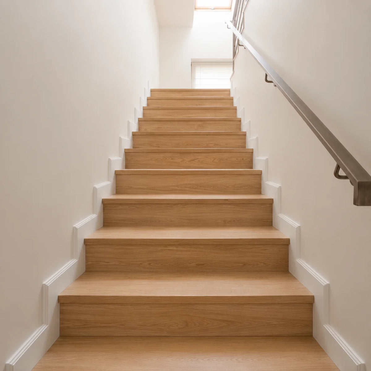 Waterproof Wood Flooring - Transform Your Space in Just 30 Minutes - (60 cm × 15 cm)